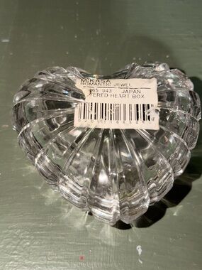 Mikasa Clear Crystal Heart Trinket Box